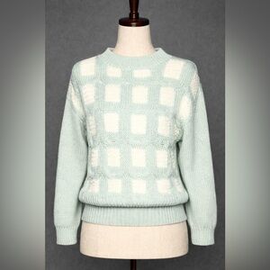 Vintage 80s Acrylic and Ramie knit mint green sweater. Says L, fits like M